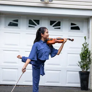 Photo from the blog post "The Dance Gallery - front porch portraits"
